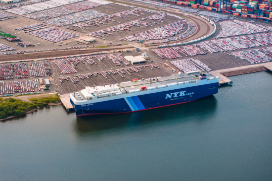 Movimiento de vehículos en puertos prolonga caída y baja 3.1%